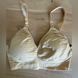 Kindred Bravely Size Medium Nursing Bra